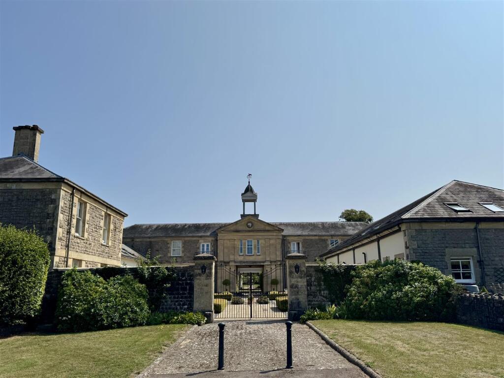 Communal Courtyard