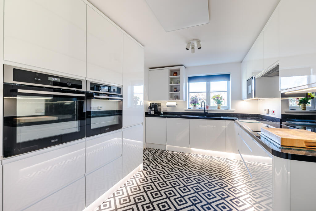 kitchen2