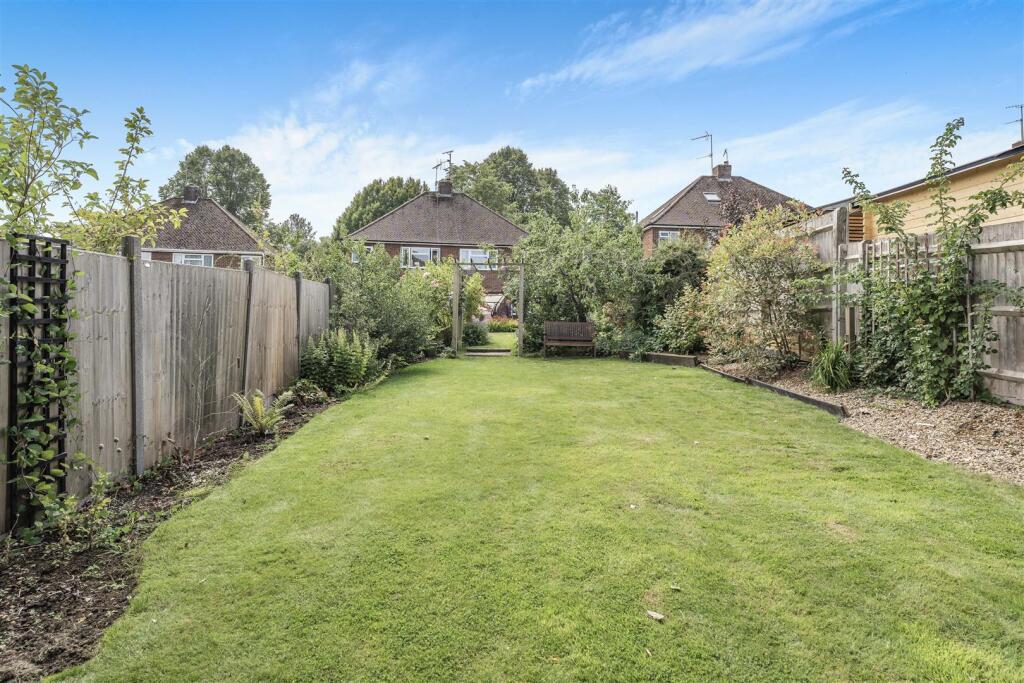 316 Warwick Road, Banbury-21.jpg