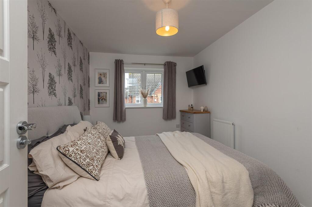 34 - 1 Anderson Lane LS27 0FP.jpg