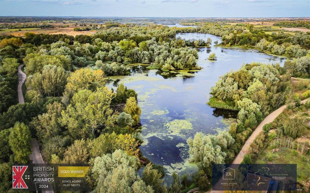 Location Paxton Pits.