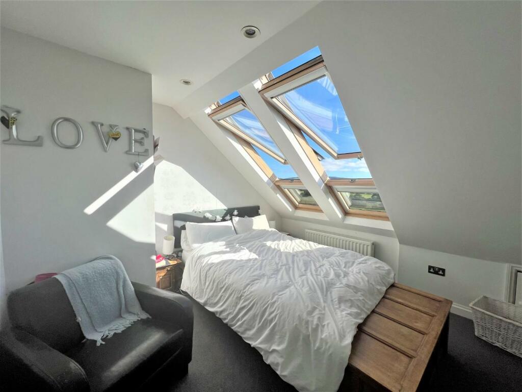 Bedroom 2.jpg