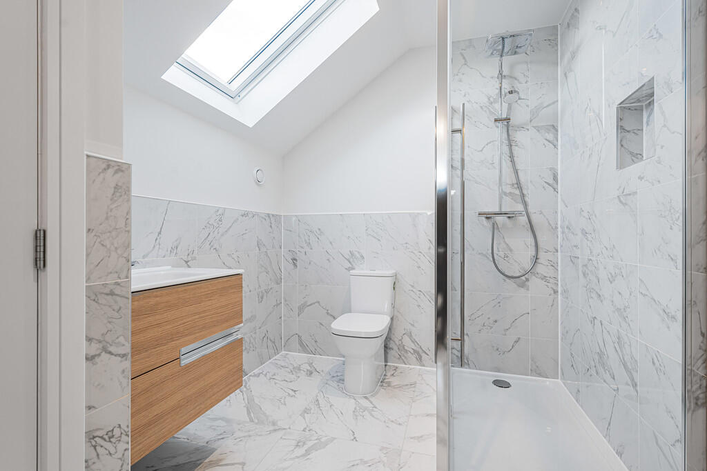 Second Floor Show...