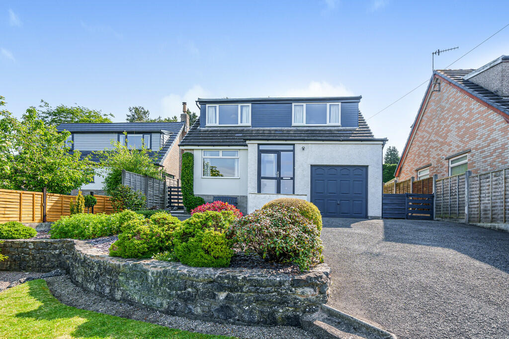 16 Burton Park