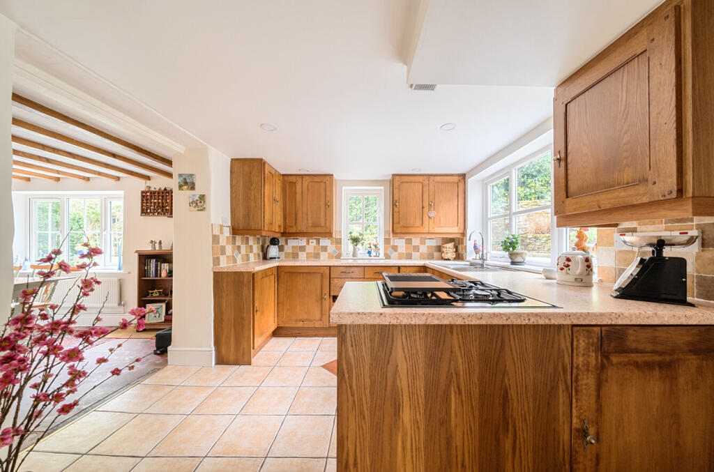 1287263-4-6829c6b22cb44-ARW