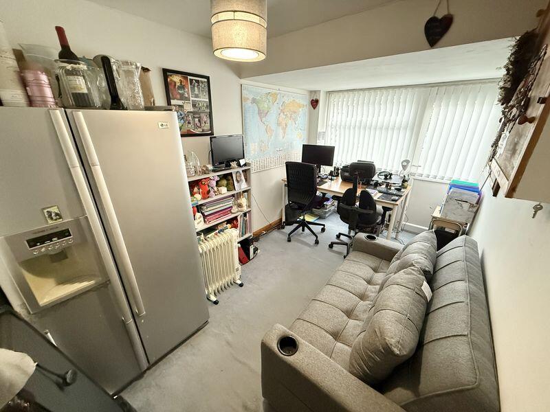 Office/Guest Room