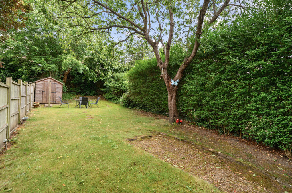 1284568-7-6836e1f...