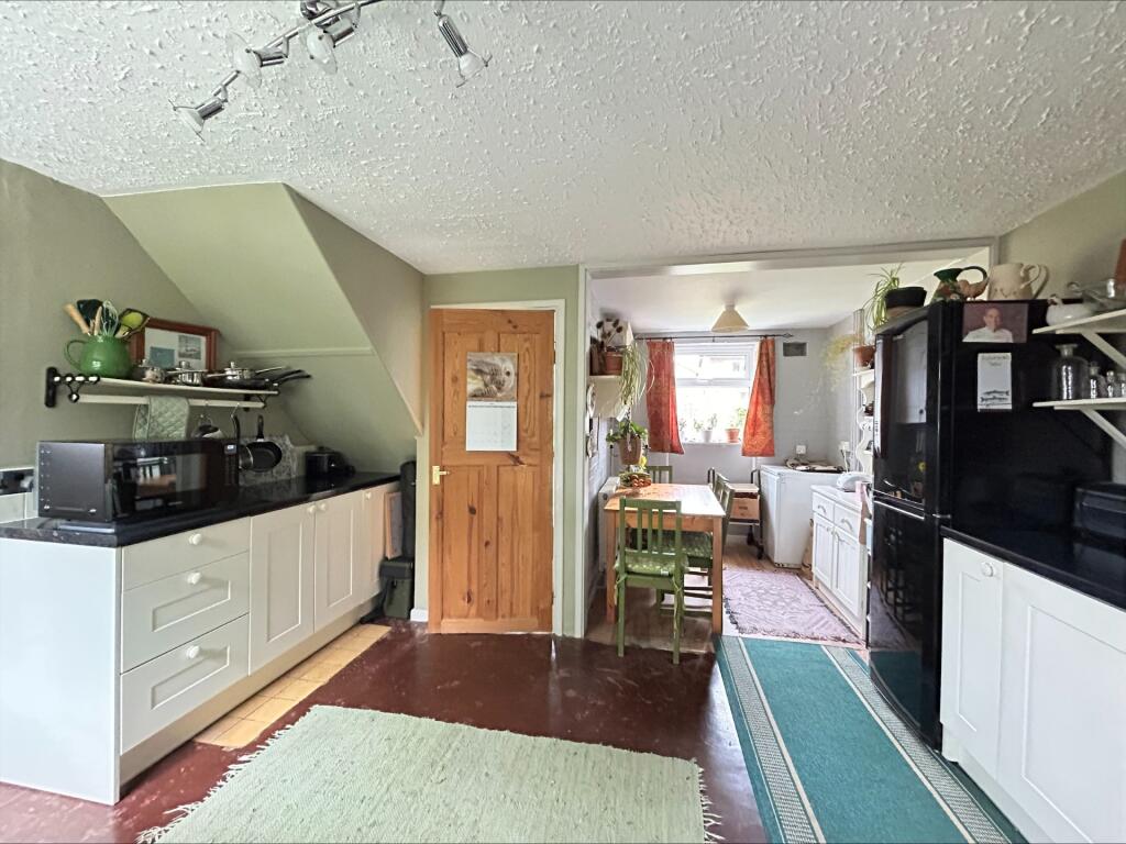 Kitchen diner