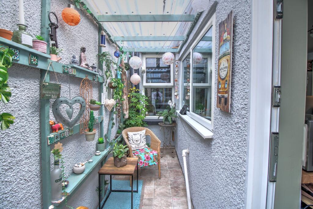 IMG_5295_6_7Interior3