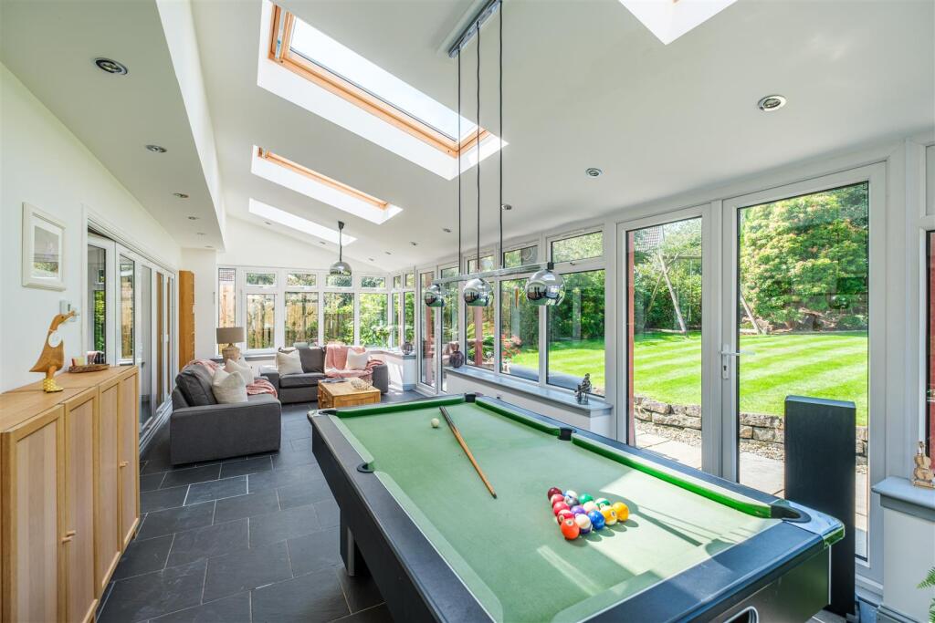 Dunavon Crescent-27.jpg