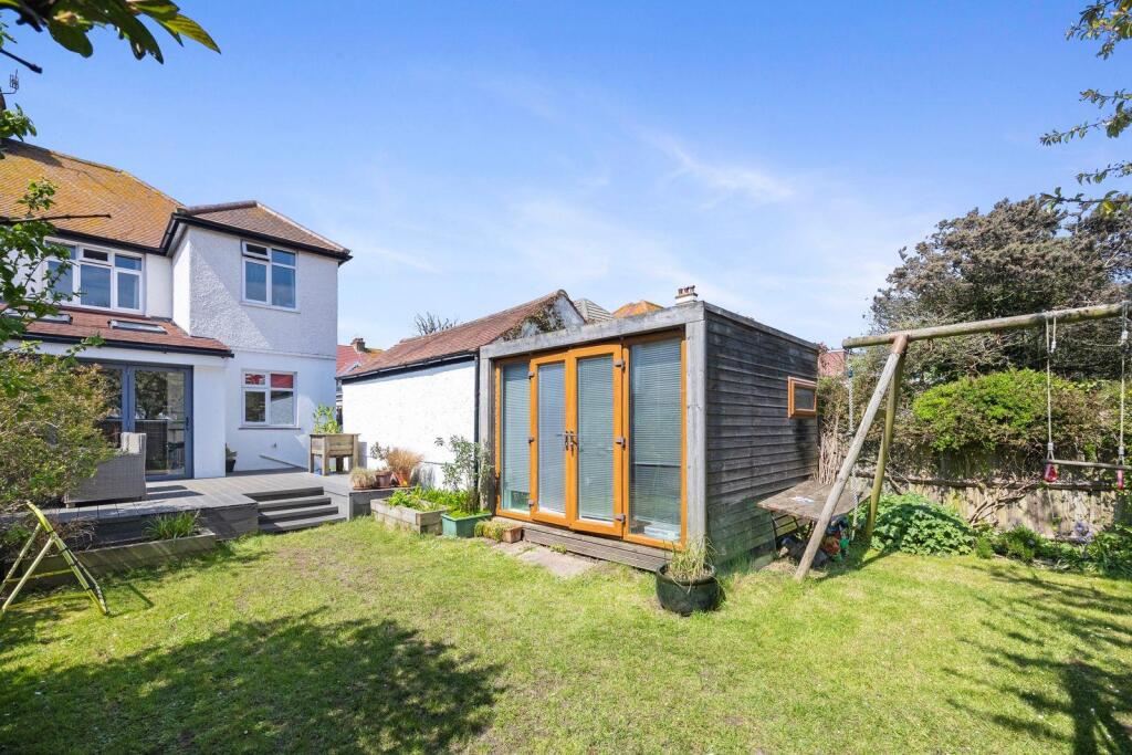 Brittany Road 19 GARDEN ROOM 2.jpeg