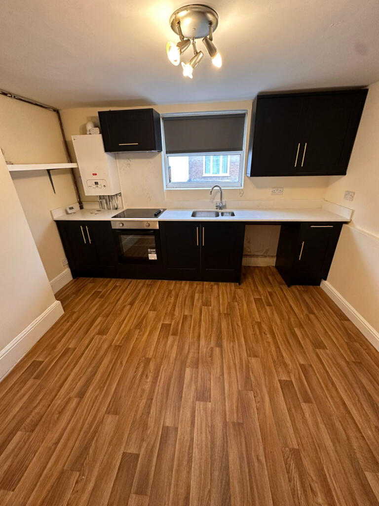 Spacious 3-Bedroom Flat ¿ Lea Bridge / Walthams
