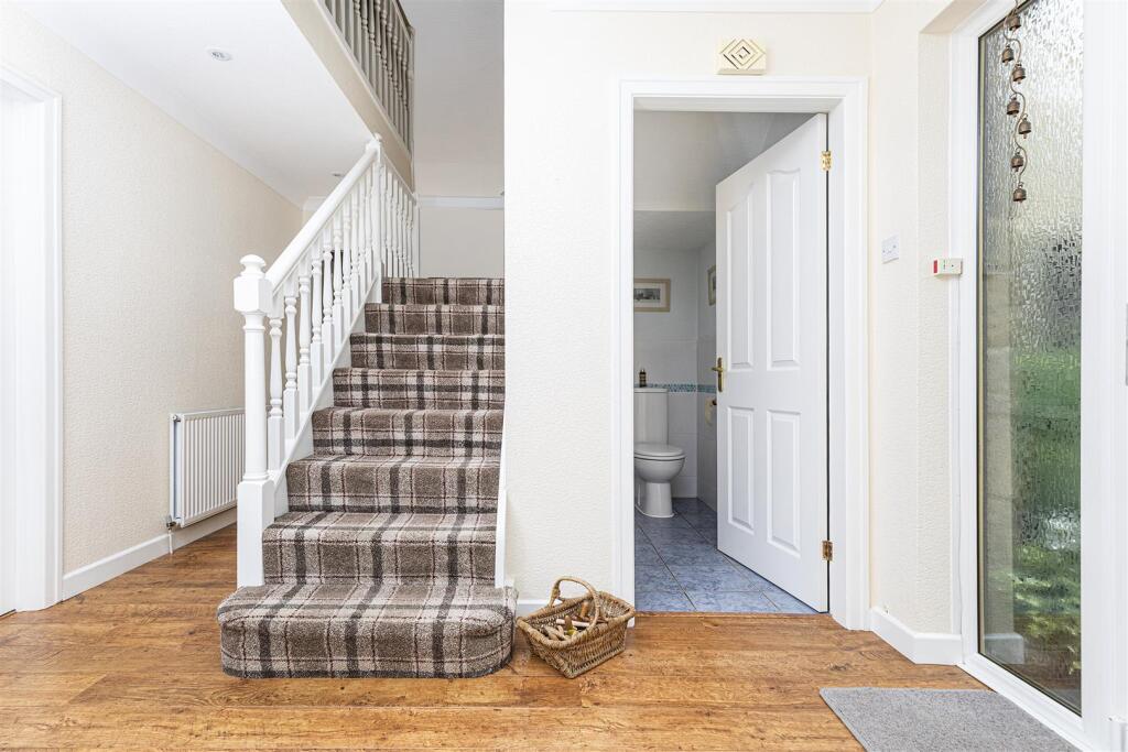 Bramleys Estate Agents - Woodsome Park - Fenay Bri