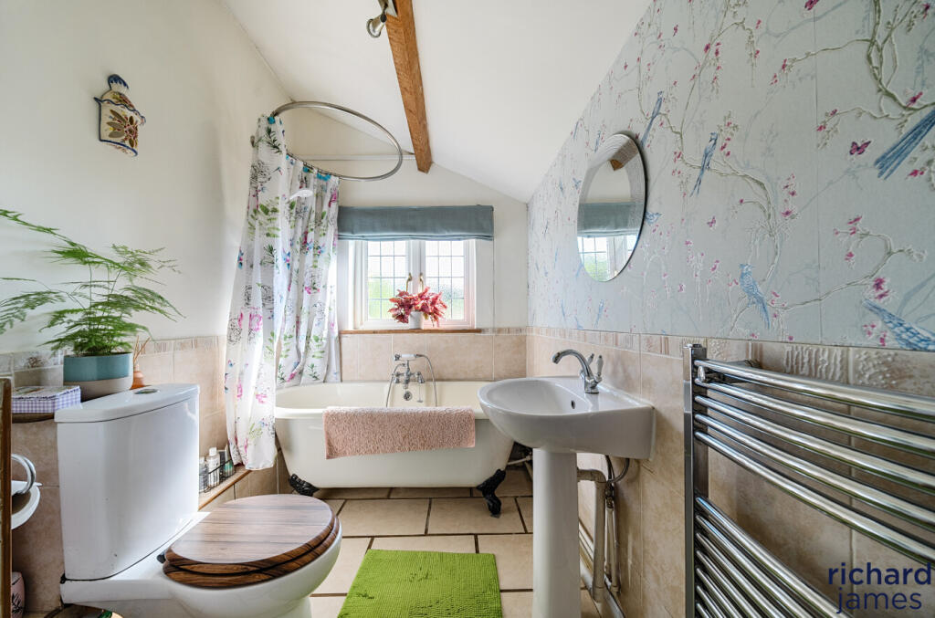 7c2a5caa7b984491ad46cdfb5d2a17c1