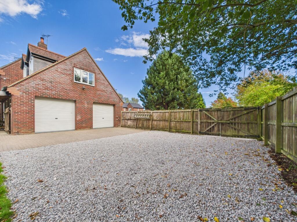 Parking &amp; Garages