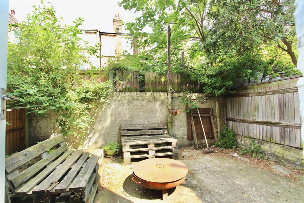 Princess May Road, N16