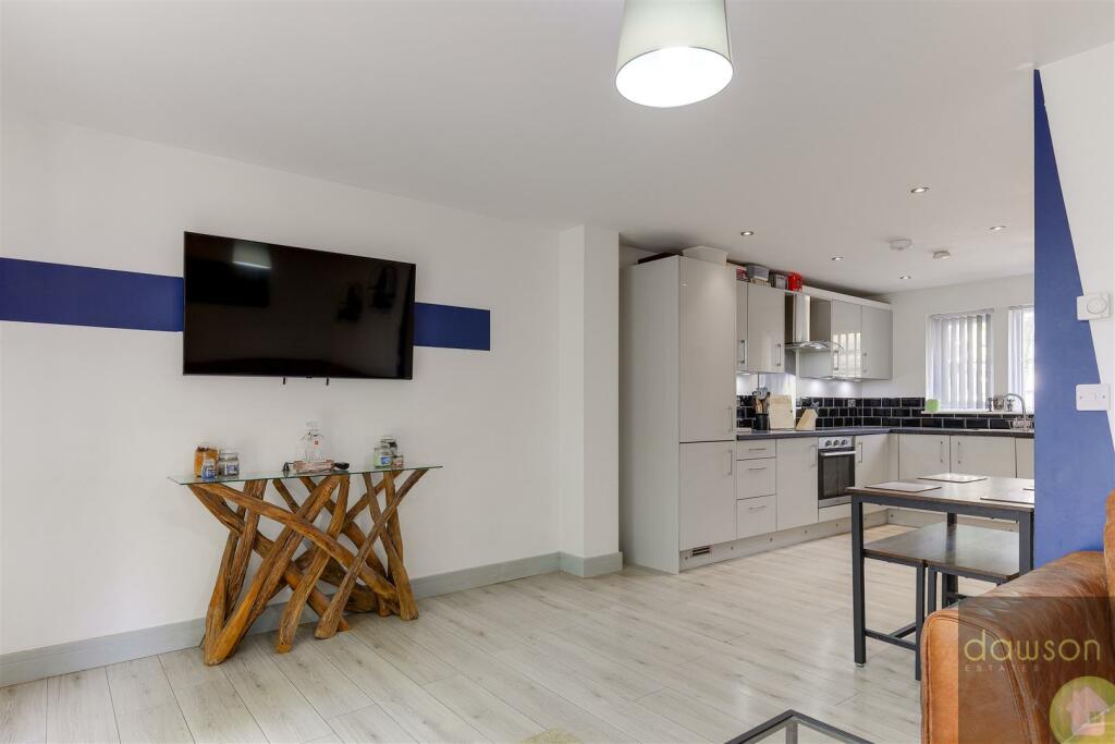 Lounge/Diner/Kitchen