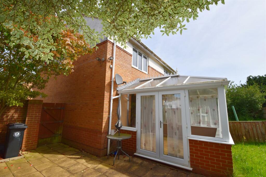 Rear and side view of property.jpg