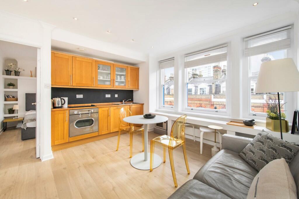 RECEPTION &amp; KITCHEN 2.jpg