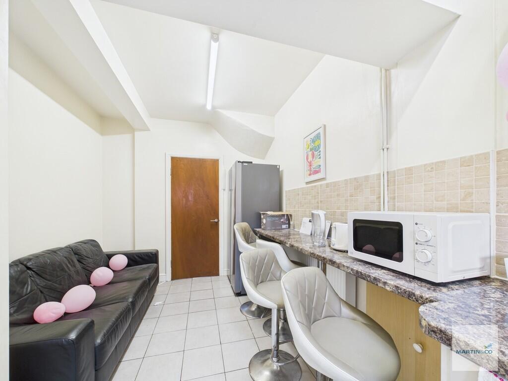 CAM03394G0-PR0250...