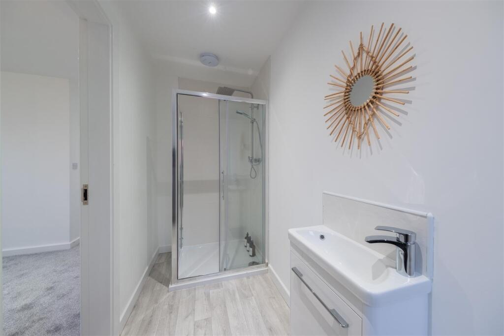 101 Chester Road 1-021.JPG