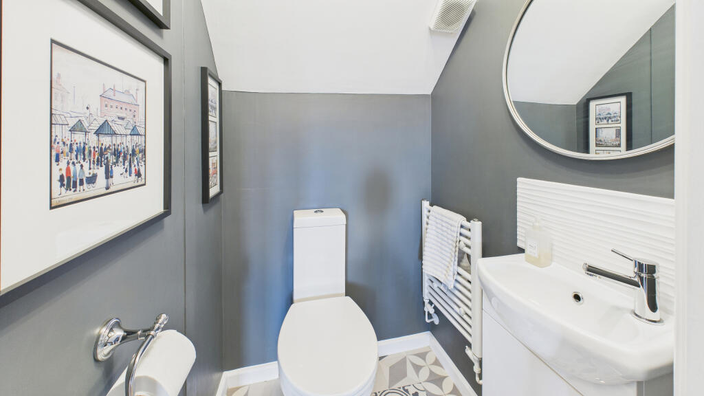 CAM04968G0-PR0080-STILL016