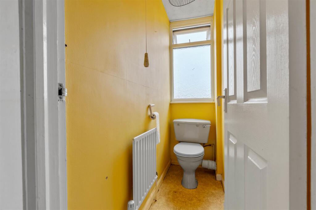 16 Langton Close (2 of 19).jpg
