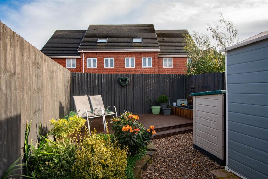 Rear External