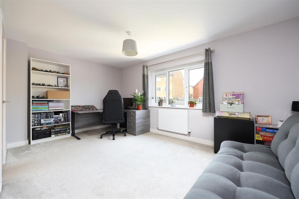 33 Acorn Drive 21.JPG