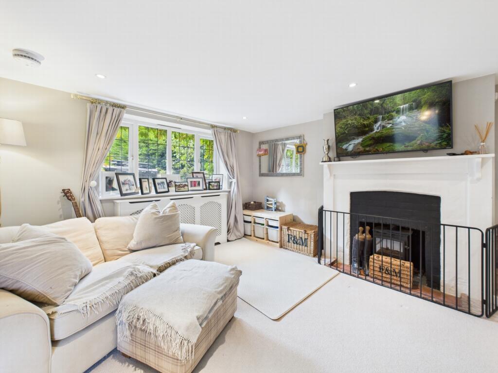 sitting room 3