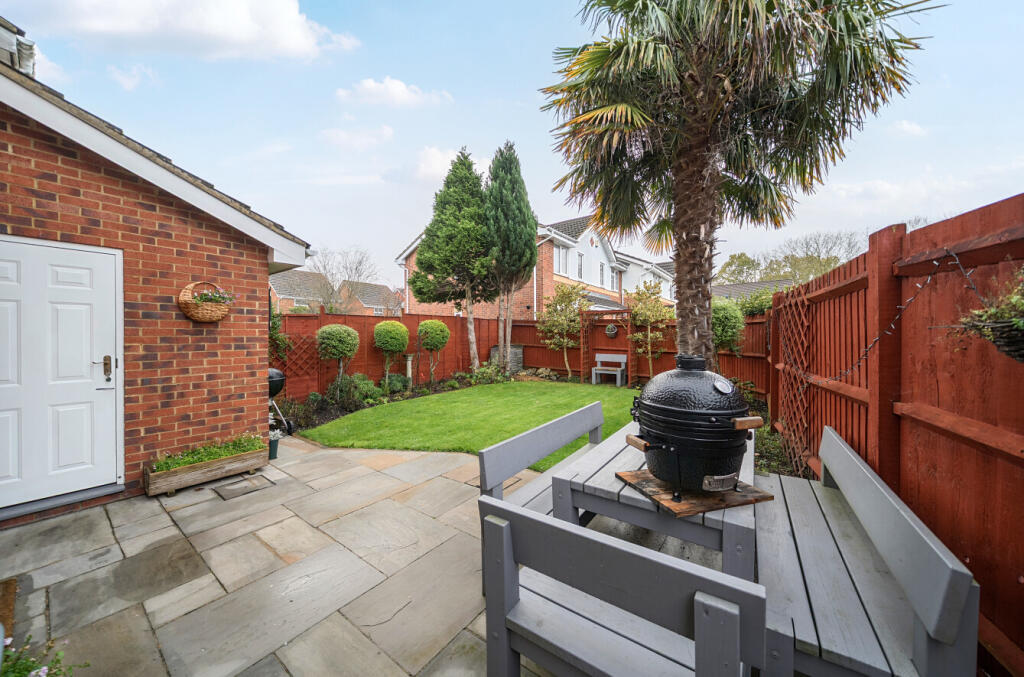 1384751-6-6929705...