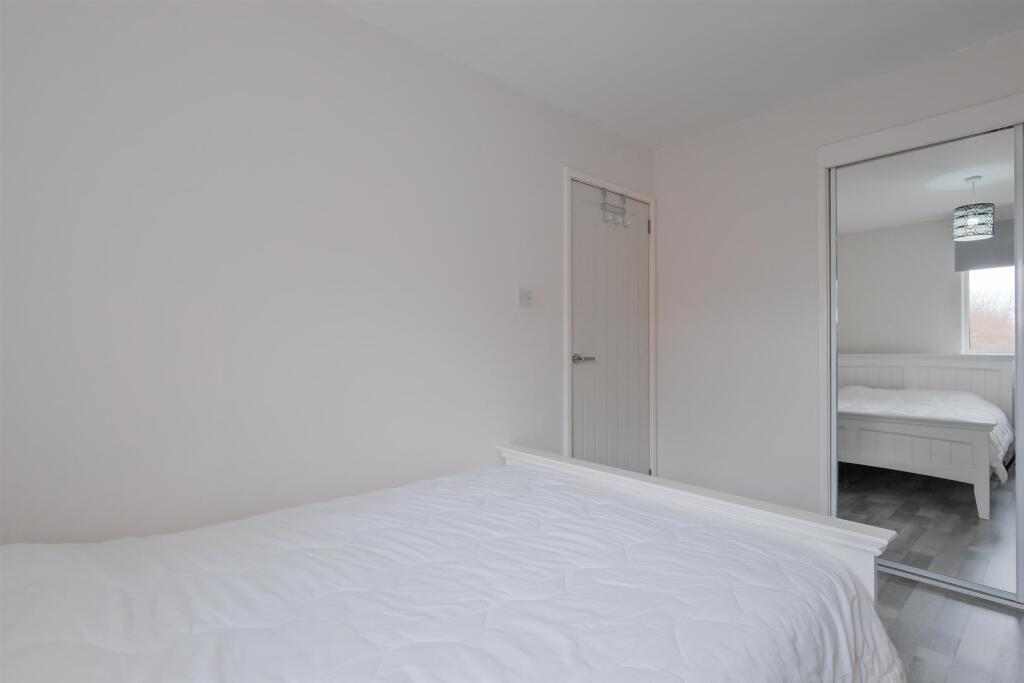 053-22 General Roy Way Carluke, ML8 4LP.jpg