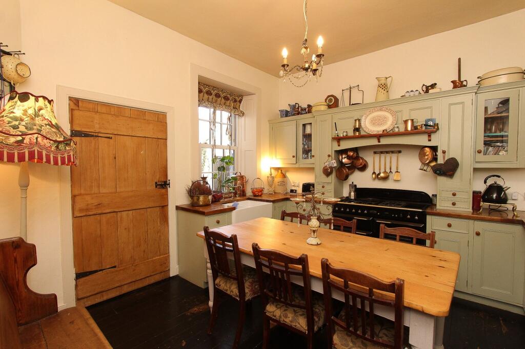 'Dining' Kitchen
