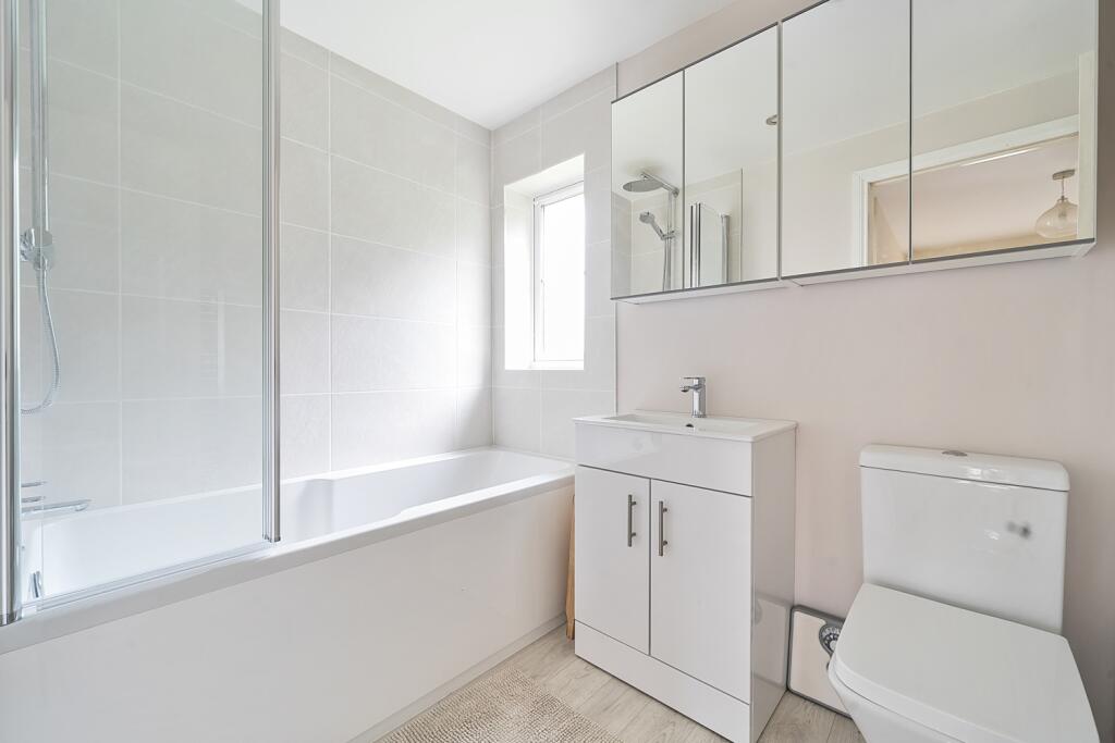 1309258-18-684aa1b9eeabc