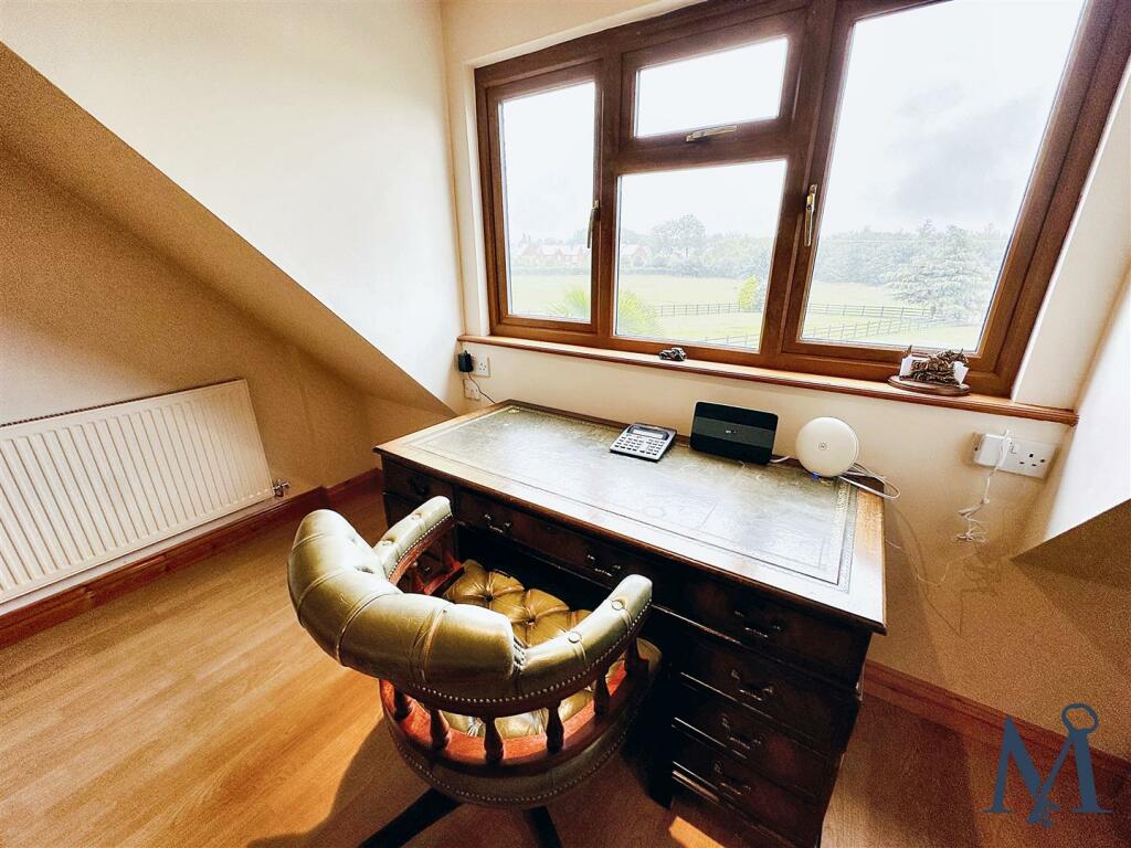 Photo 10-09-2024 15 58 17.jpg