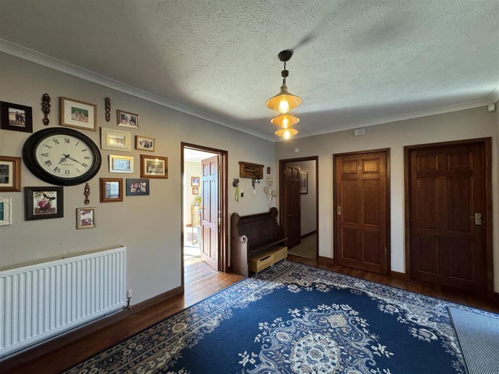 ANOTHER ROOM ASPECT