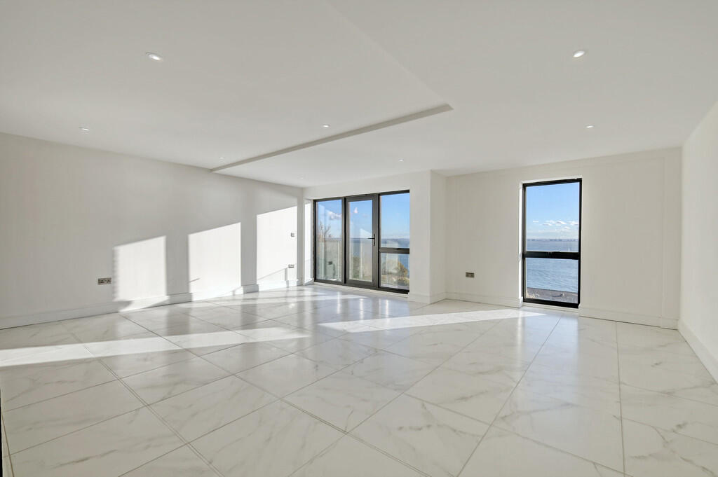 Thames view open ...