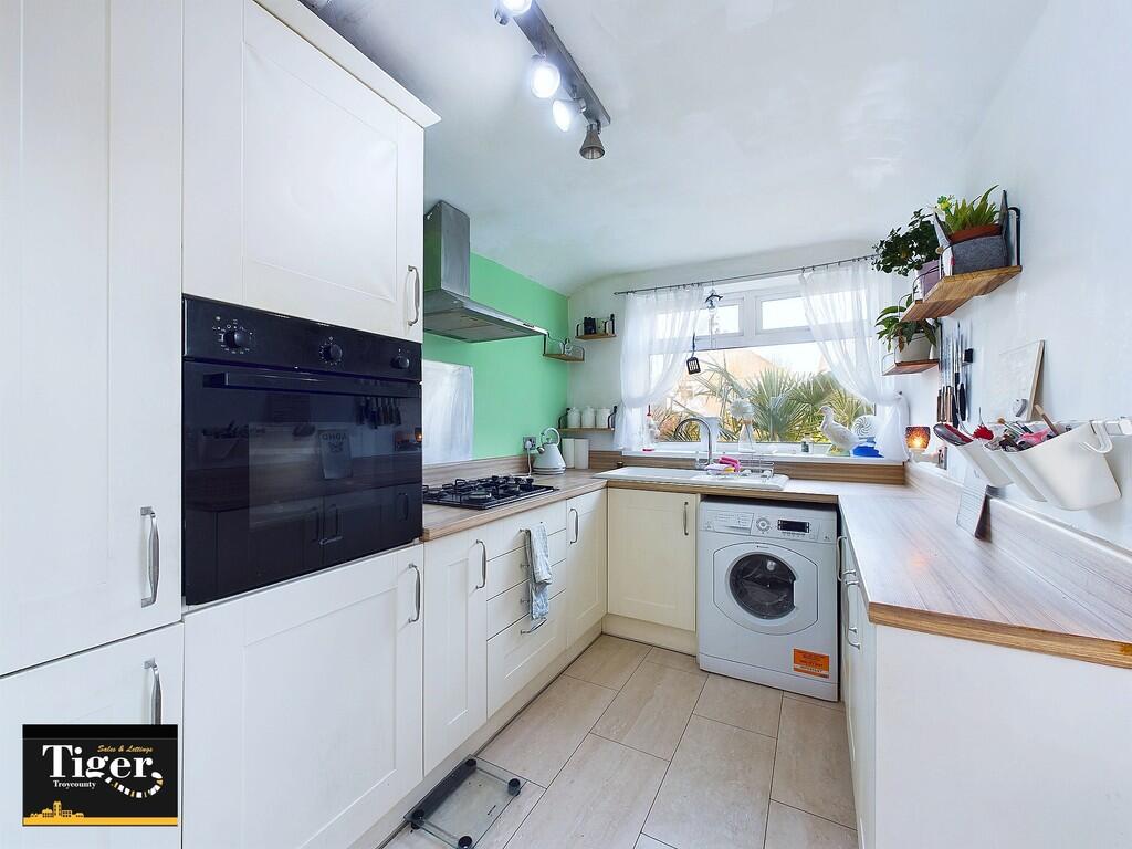 CAM03440G0-PR0250...