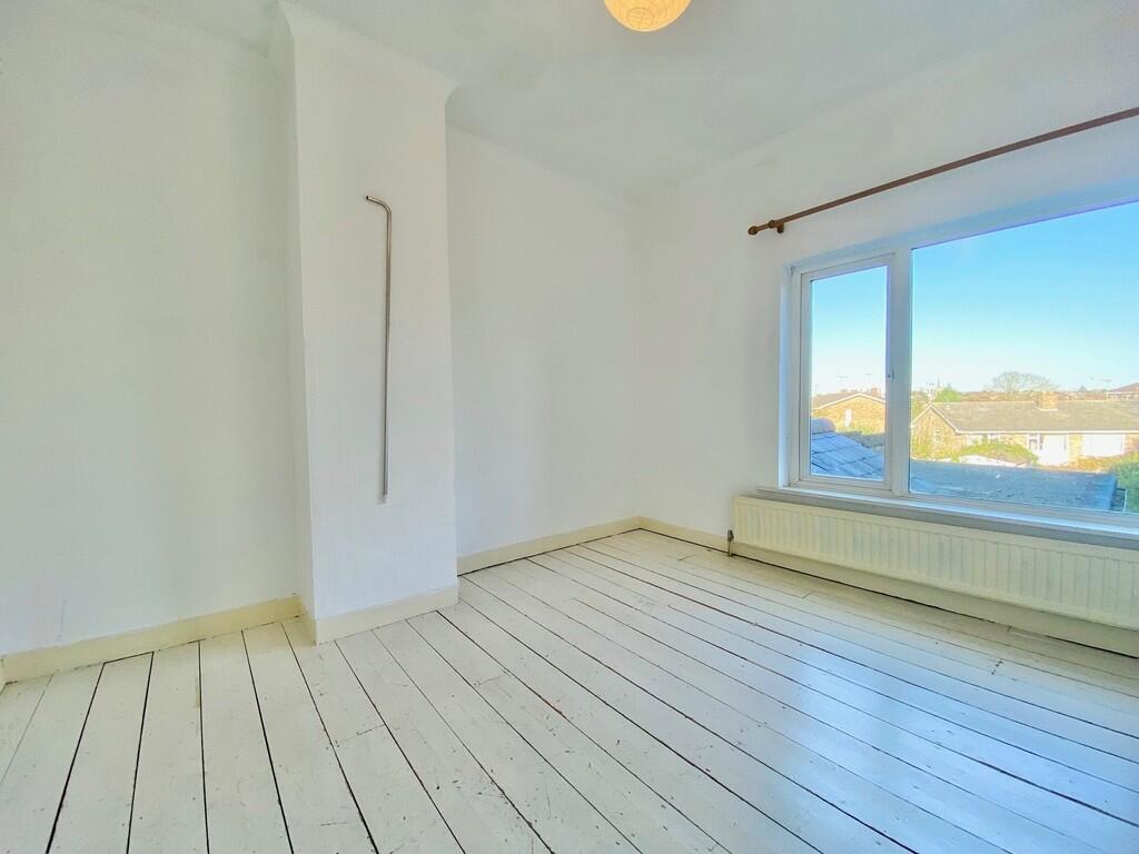Second bedroom