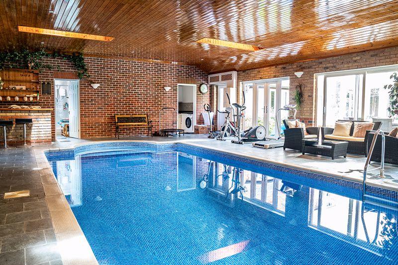 Pool area (vie...