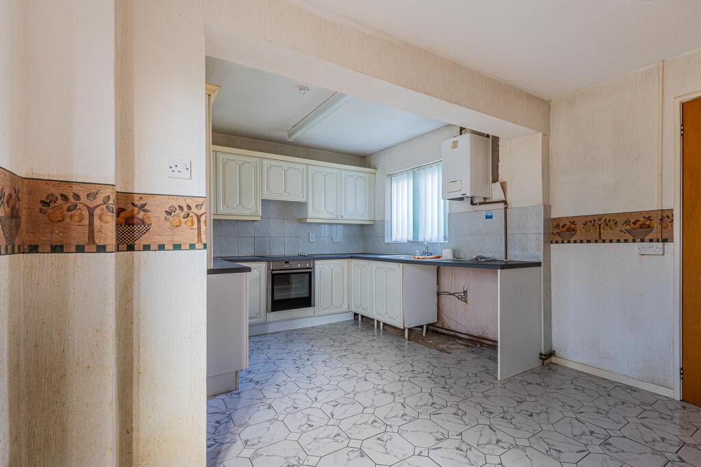 Pen Y Cefn 18-22.jpg