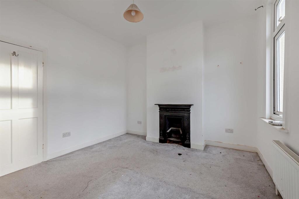 8669132-interior09-800.jpg