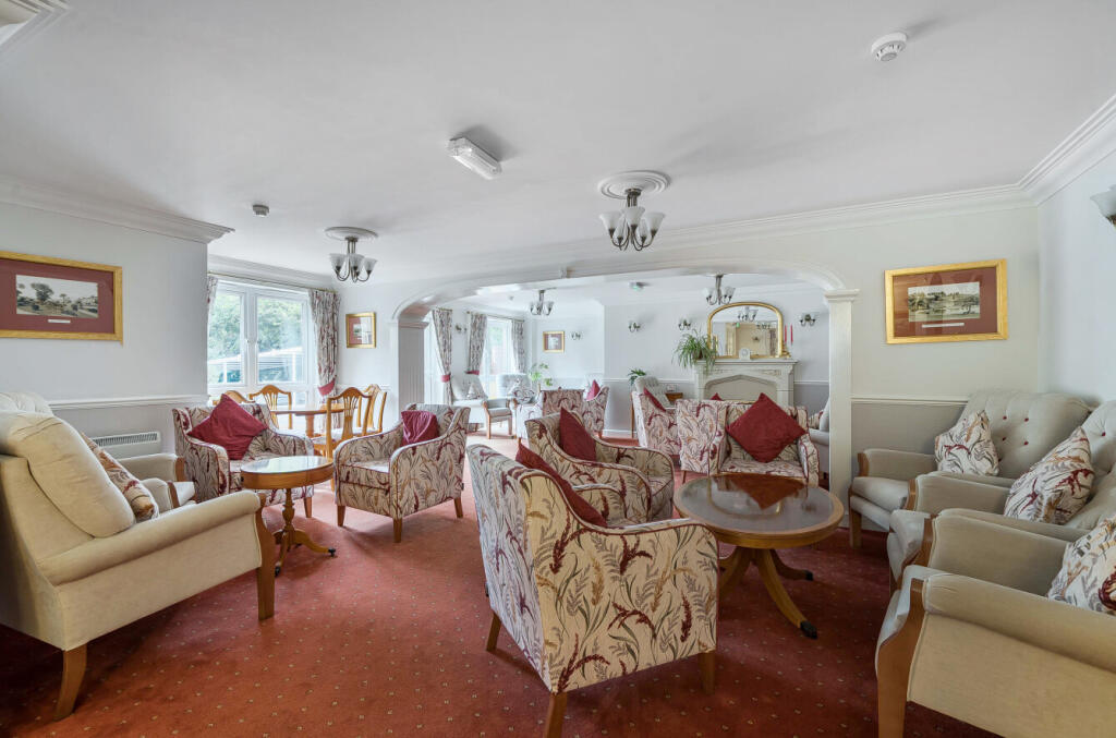 1375048-6-690376c...