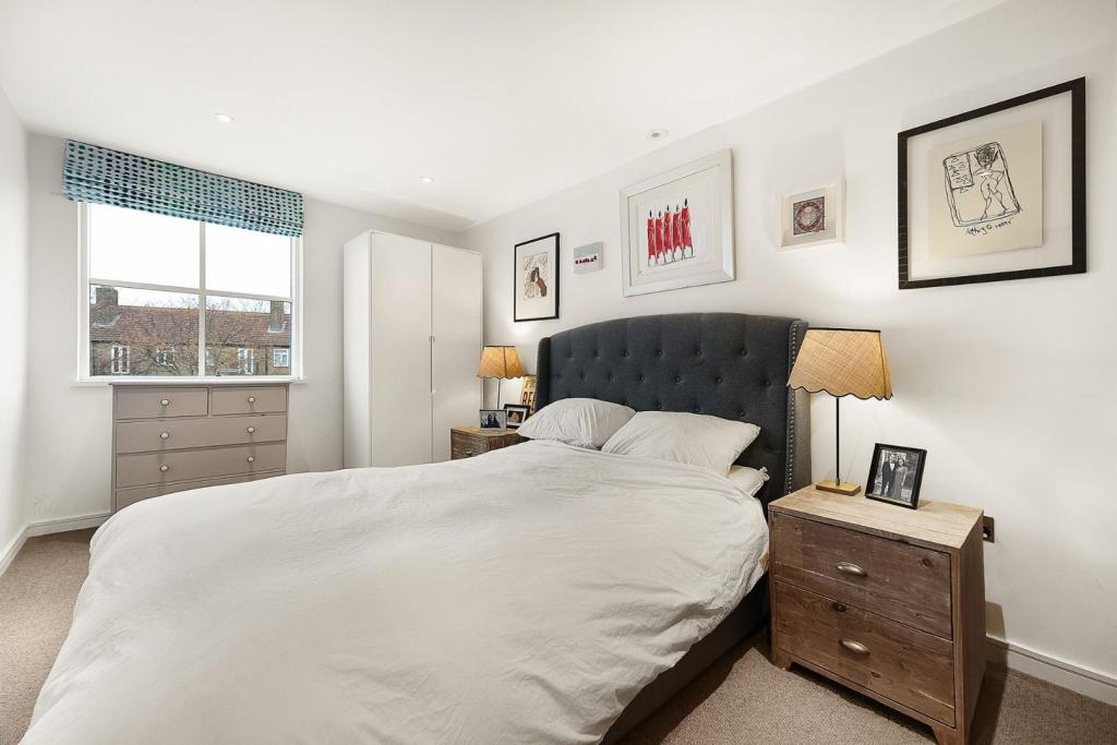 Bedroom.jpg