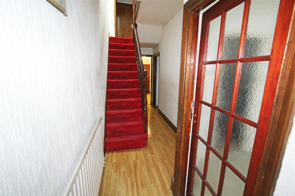 IMG_4439 hall stairs.jpg