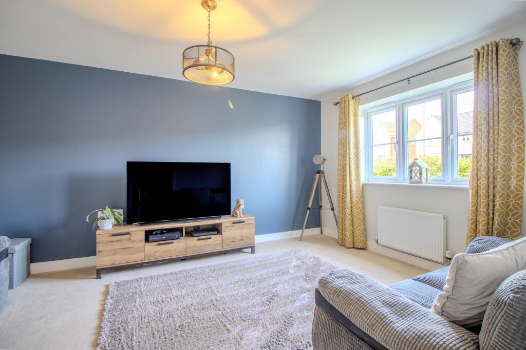 4 Blackthorn Avenue (4 of 23)