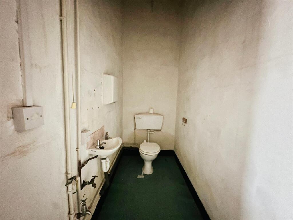 ab5e3f18--4660-9EA4-8FE6CA186FE7-75303-00001A5B10C