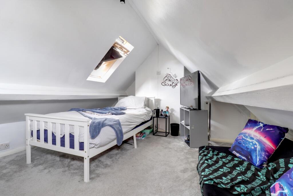 14- Rob Hammond EweMove Pontefract