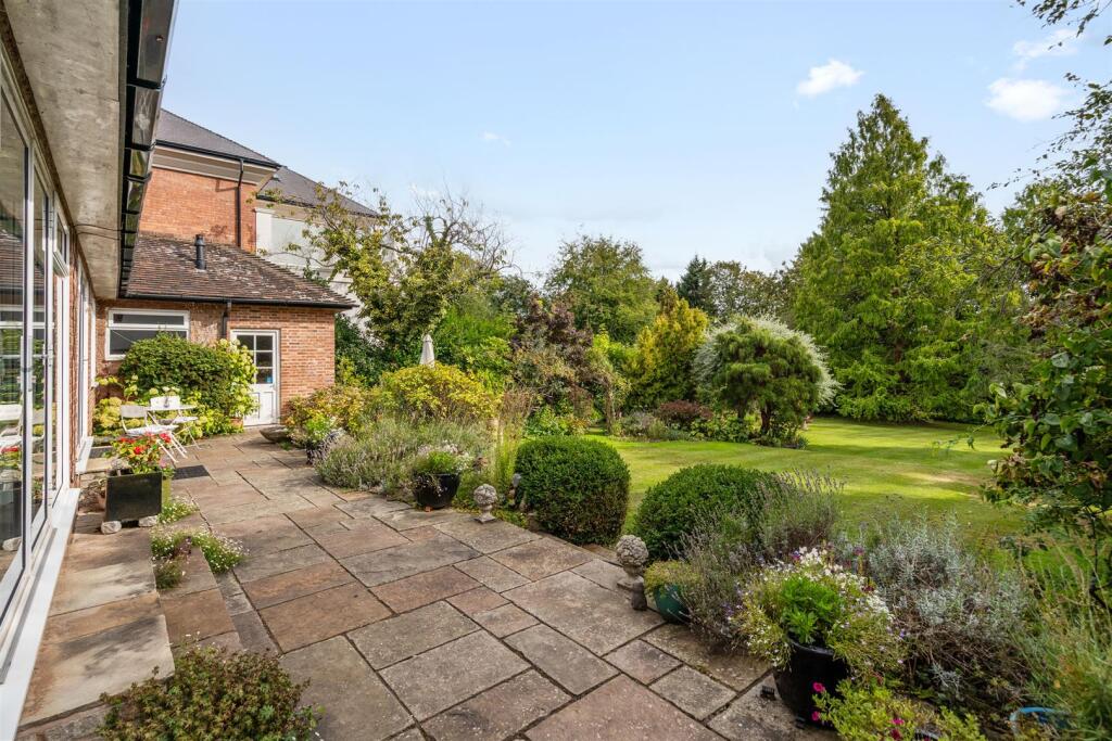 21 Temple Road_99.jpg