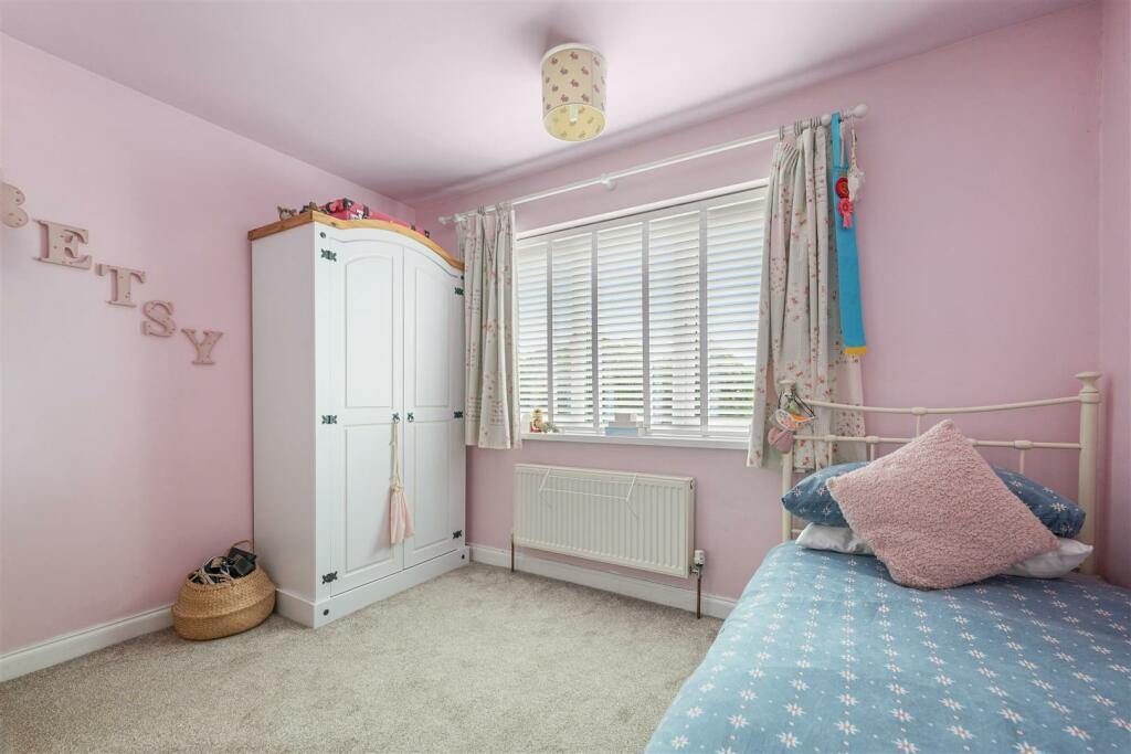 49 Osmund Road-16.jpg